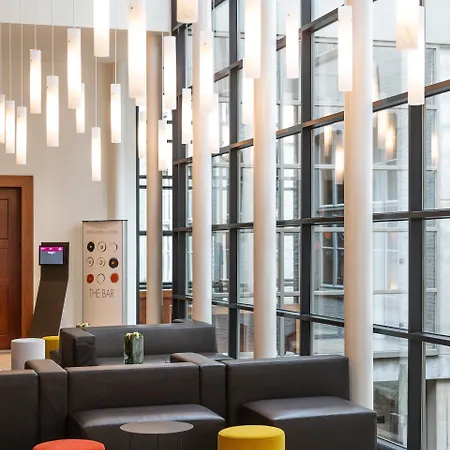 מלון Crowne Plaza By Ihg