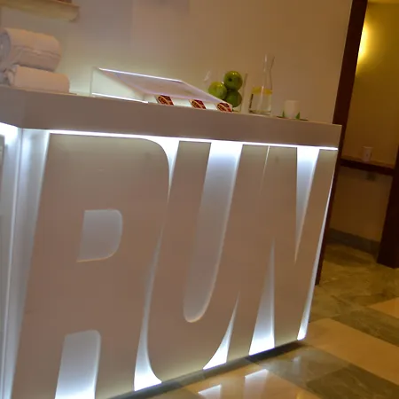Hotel Crowne Plaza By Ihg Brugge